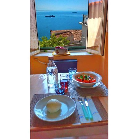 SPICCHIO DI MARE -vista mare- Villa Vietri Exteriör bild